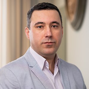 Profile image for Yashar Mahmud